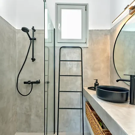 Amarone House, Paros